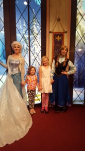 Anna and Elsa's Royal Welcome